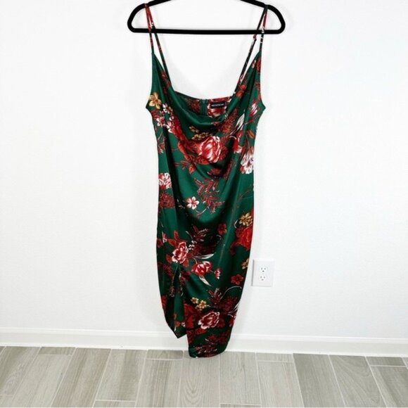 NEW Pretty Little Thing Emerald Green Floral Strappy Satin Cowl Midi Dress - Picture 2 of 9